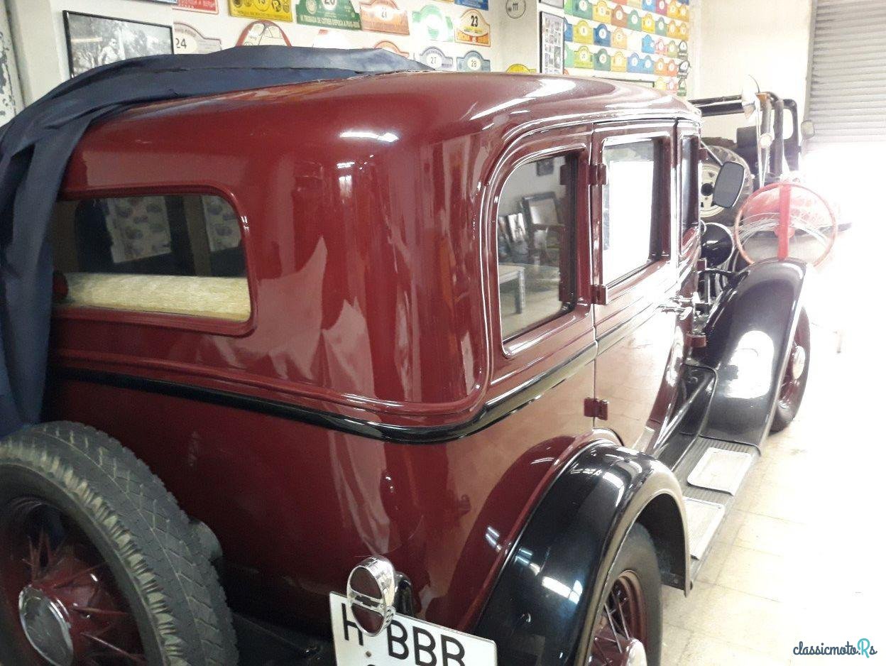 1929' Chevrolet Sedan photo #2