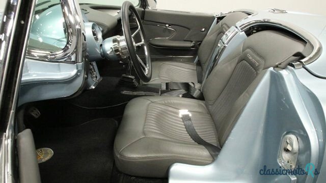 1958' Chevrolet Corvette photo #4