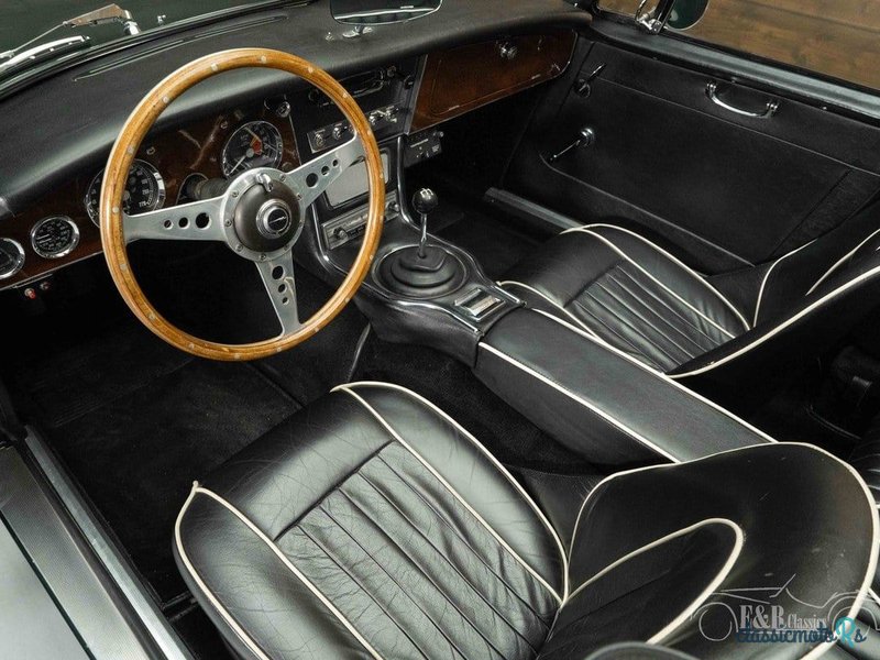 1967' Austin-Healey 3000 photo #2