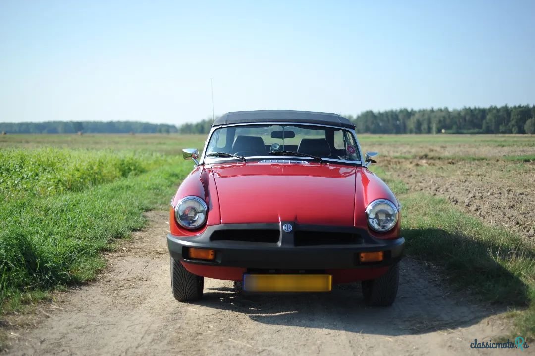 1977' MG MGB photo #2