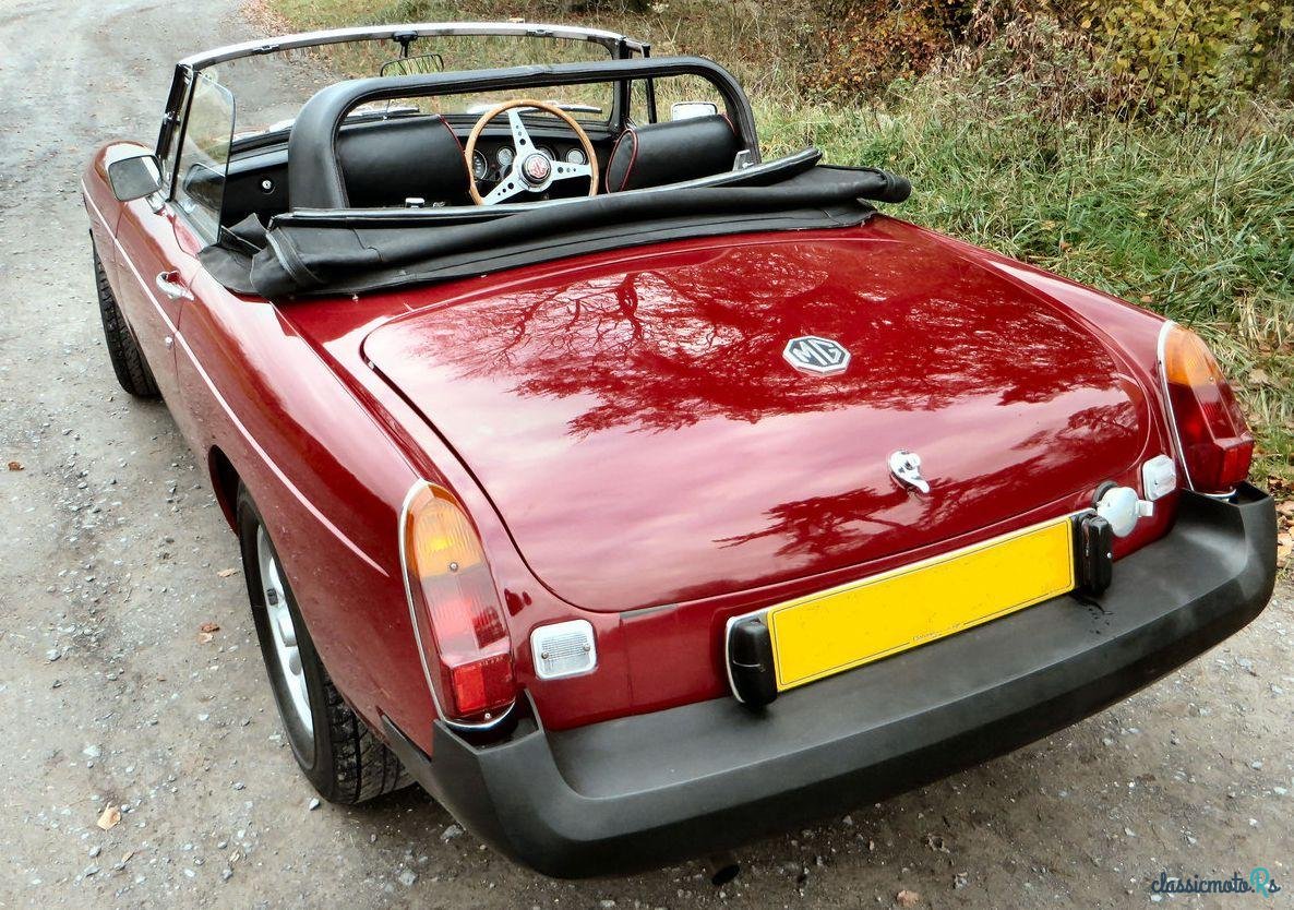 1977' MG MGB Roadster photo #2