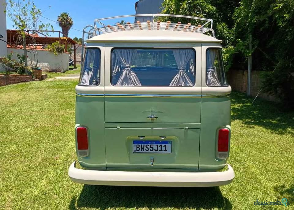 1994' Volkswagen Vans T2 Baywindow bus photo #2