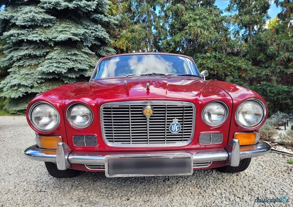 1973' Jaguar XJ photo #2