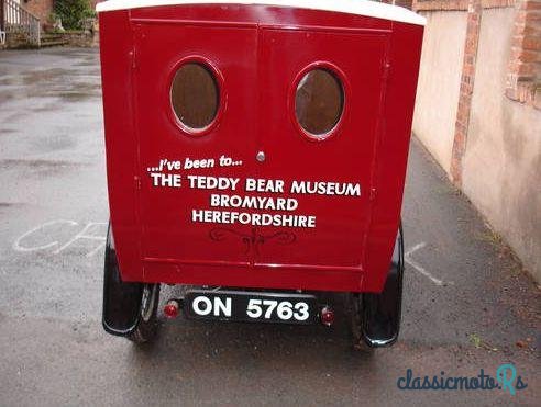 1926' Austin Austin 7 Seven C Cab Van photo #1