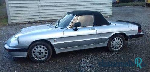 1987' Alfa Romeo Spider S3 Cloverleaf photo #4