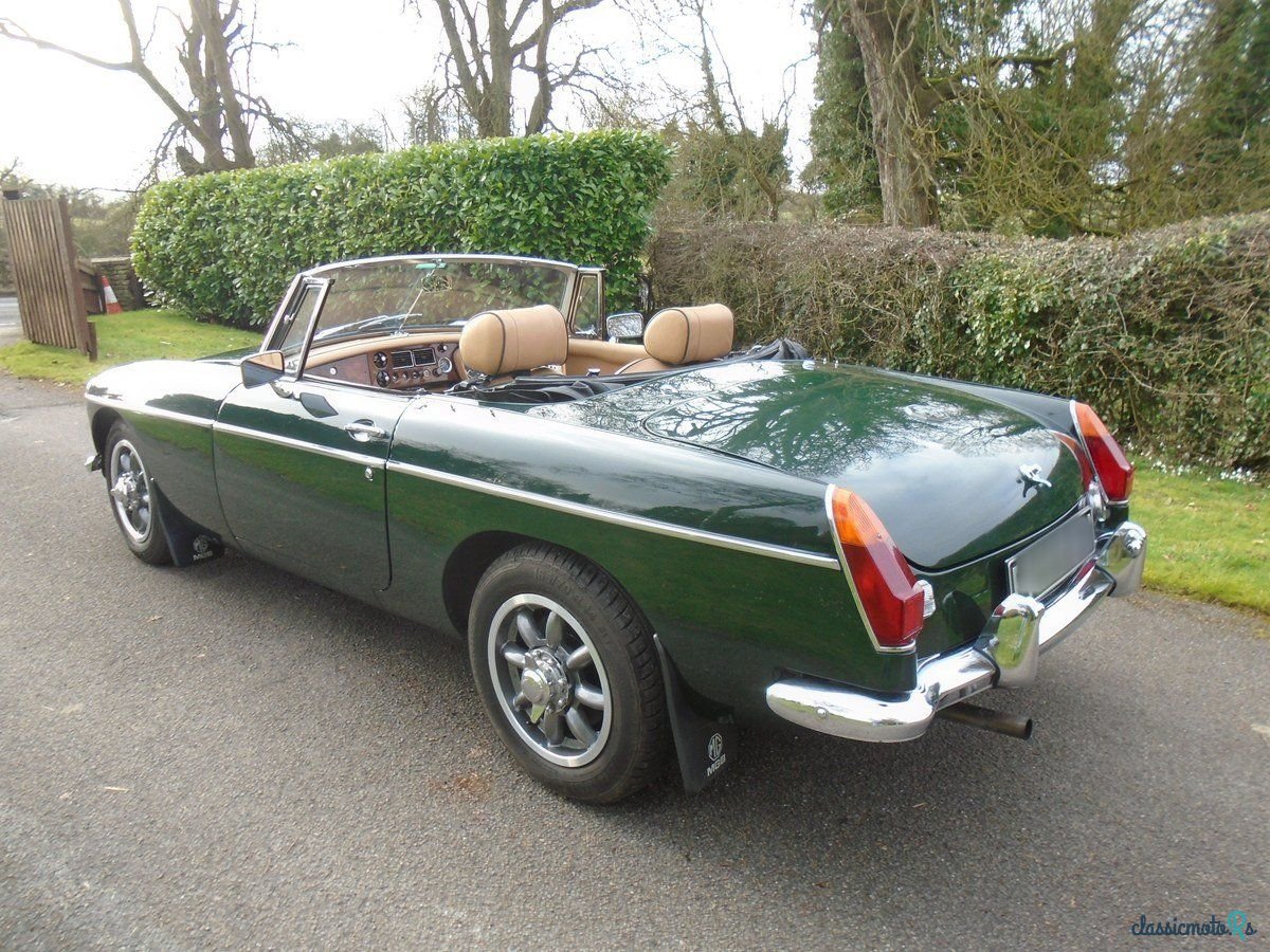 1971' MG MGB photo #4