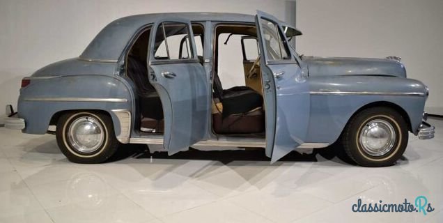 1949' Plymouth Special Deluxe photo #2