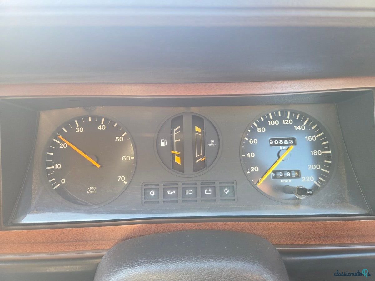 1980' Ford Cortina photo #5