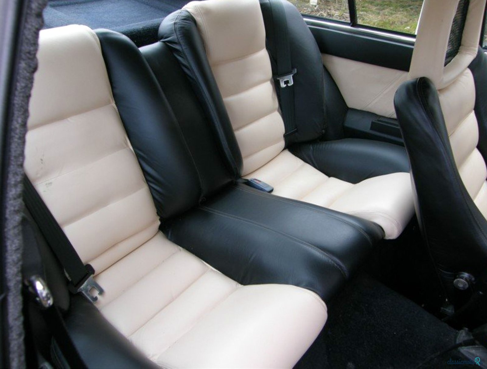 1984' Alfa Romeo Gtv photo #3