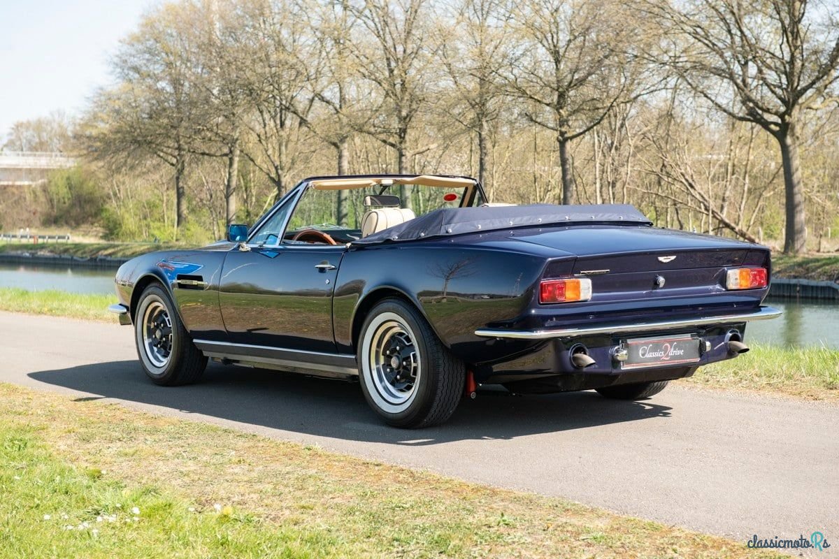 1979' Aston Martin V8 Volante photo #4