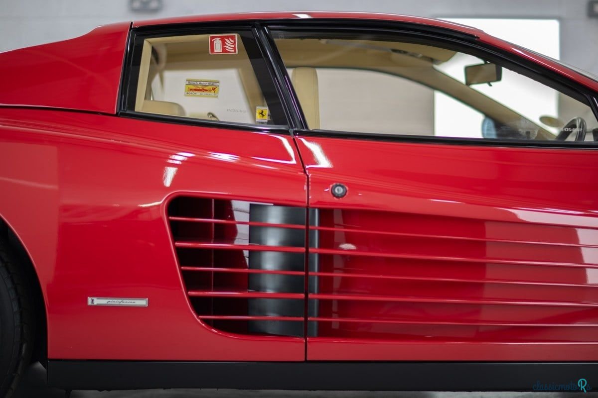 1990' Ferrari Testarossa photo #3