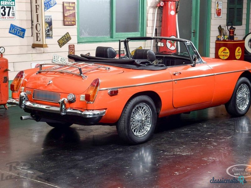 1980' MG Roadster photo #5