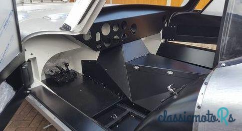 1965' AC Cobra 289 Daytona Coupe photo #6