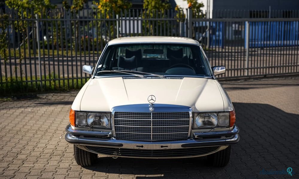 1980' Mercedes-Benz Klasa S photo #2