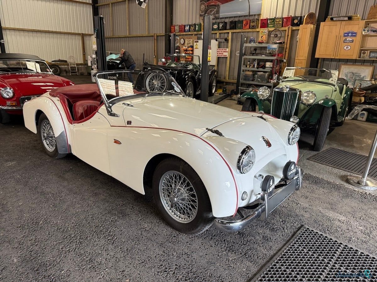 1954' Triumph TR2 photo #6