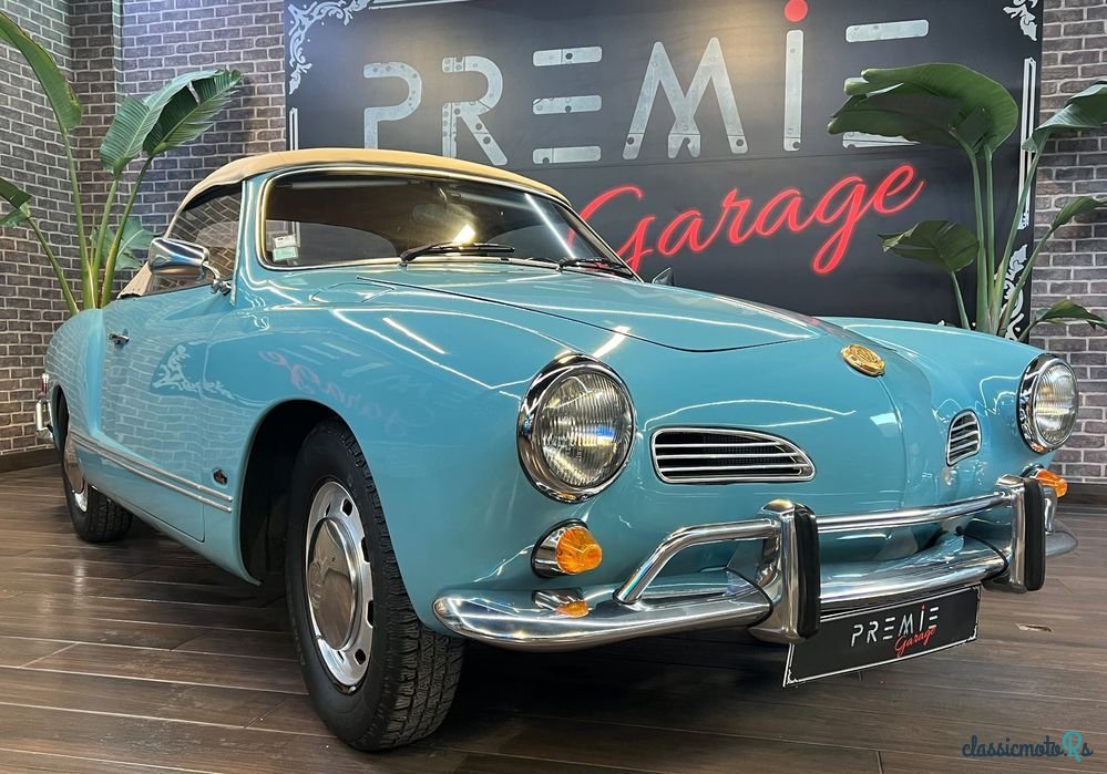 1968' Volkswagen Karmann Ghia photo #4