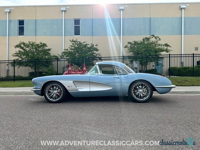 1958' Chevrolet Corvette photo #2