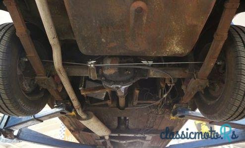 1973' MG B Convertible photo #3