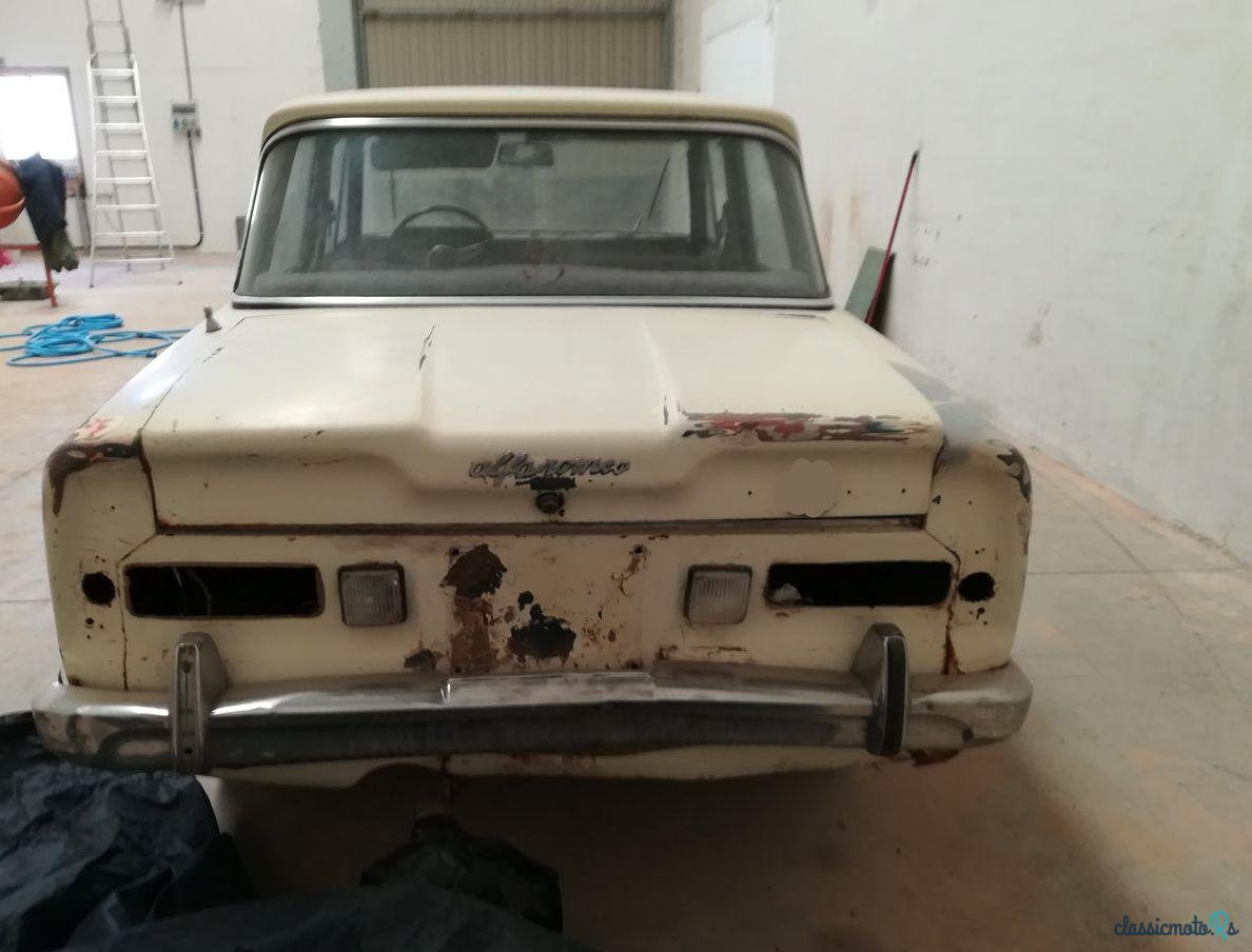 1966' Alfa Romeo Giulia photo #5