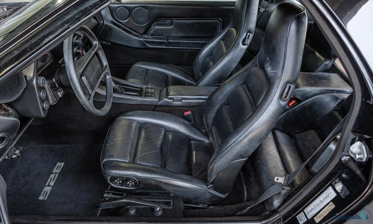 1985' Porsche 928 photo #6