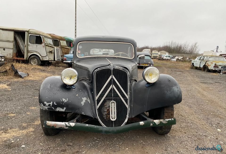 1954' Citroen photo #3