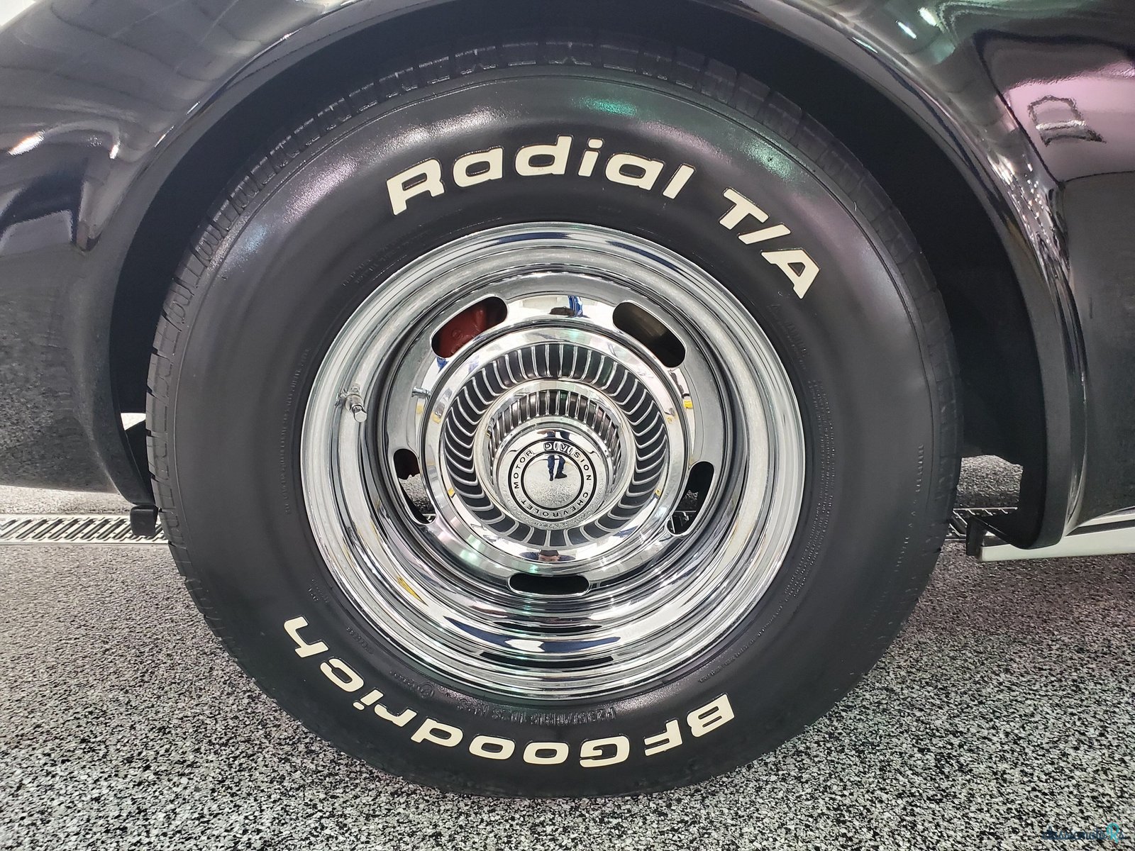 1973' Chevrolet Corvette photo #6