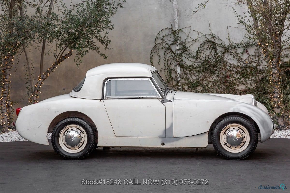1960' Austin-Healey Sprite photo #5