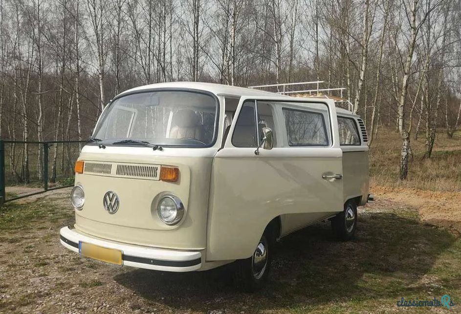 1973' Volkswagen Transporter photo #2