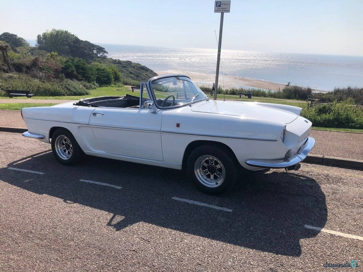 1967' Renault Caravelle photo #2