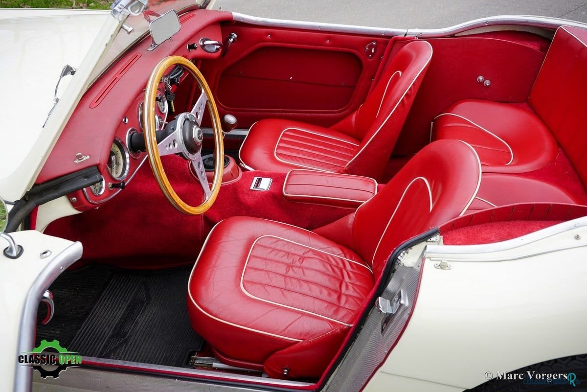 1961' Austin-Healey 3000 photo #5