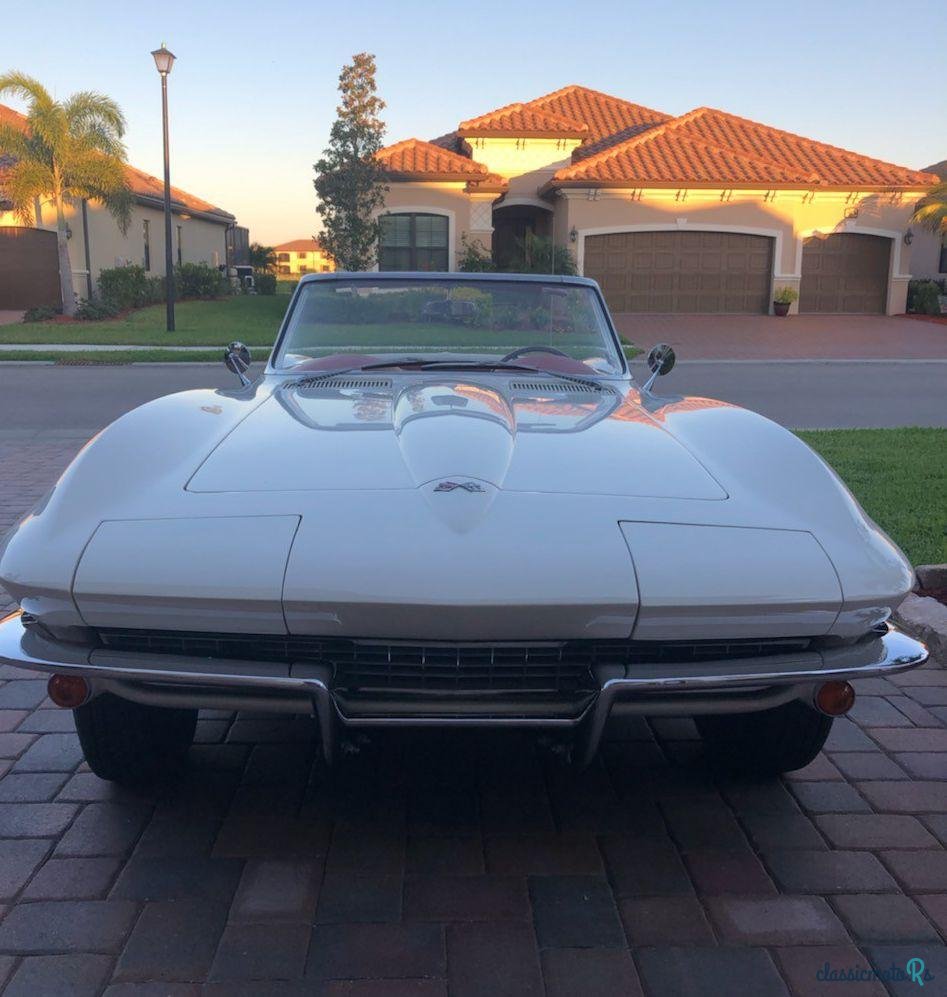 1967' Chevrolet Corvette photo #1