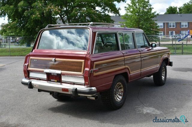 1984' Jeep Grand Wagoneer photo #4