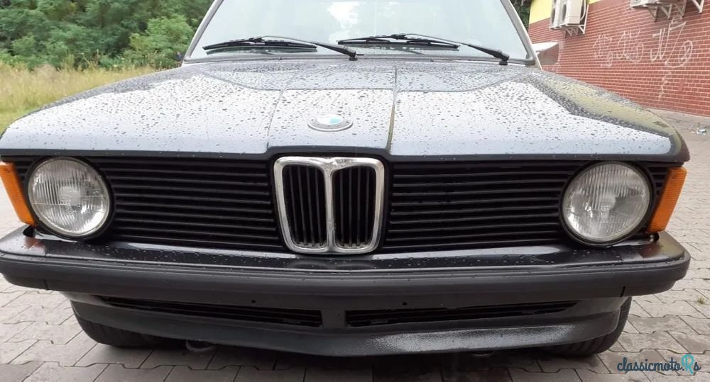 1980' BMW Seria 3 318I photo #3