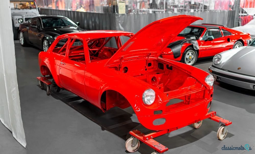 1974' MG MGB photo #2