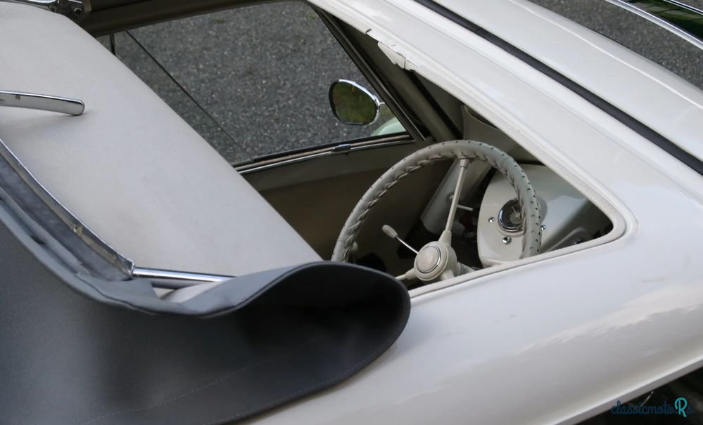 1957' BMW Isetta photo #2