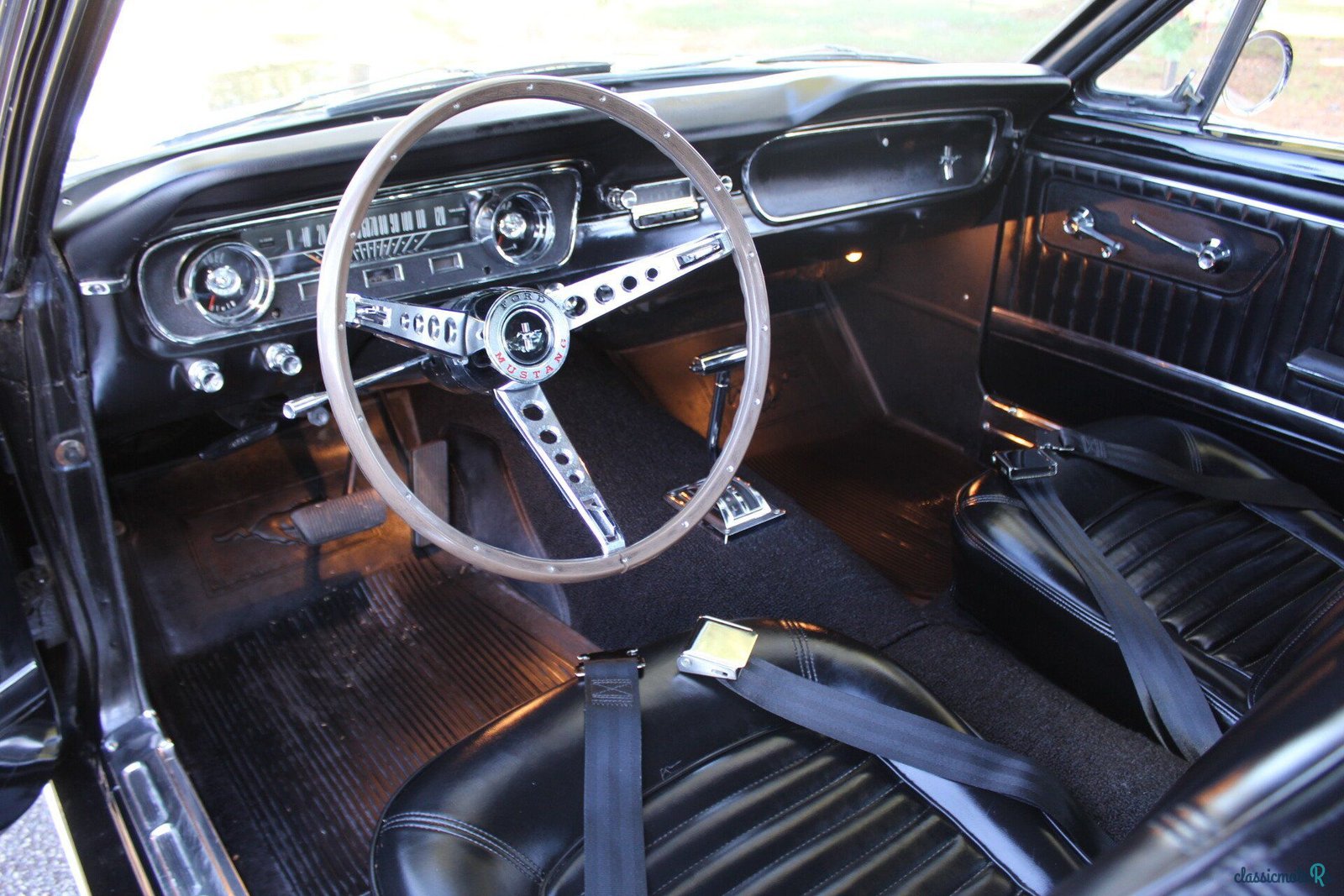 1965' Ford Mustang photo #3