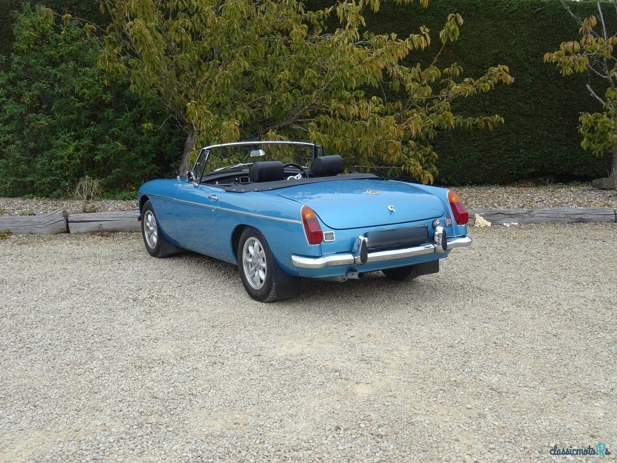 1974' MG MGB photo #6