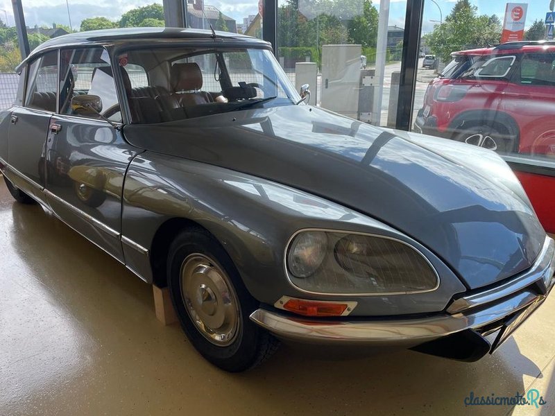 1974' Citroen DS photo #1