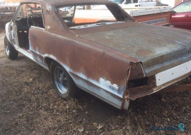 1965' Pontiac GTO photo #2