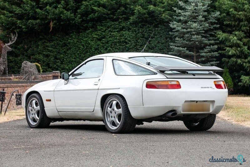 1989' Porsche 928 photo #3