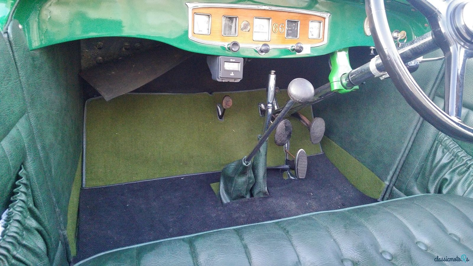 1929' Chrysler 66 photo #5