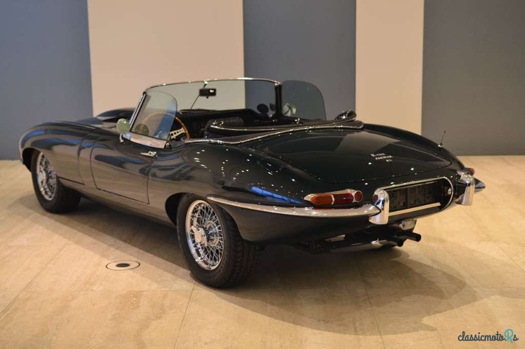 1968' Jaguar E-Type photo #6