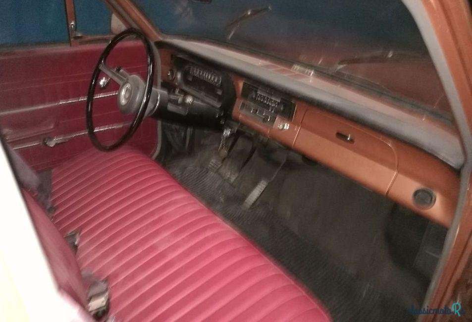 1968' Ford Taunus 12M 1500 - Motor V4 photo #1