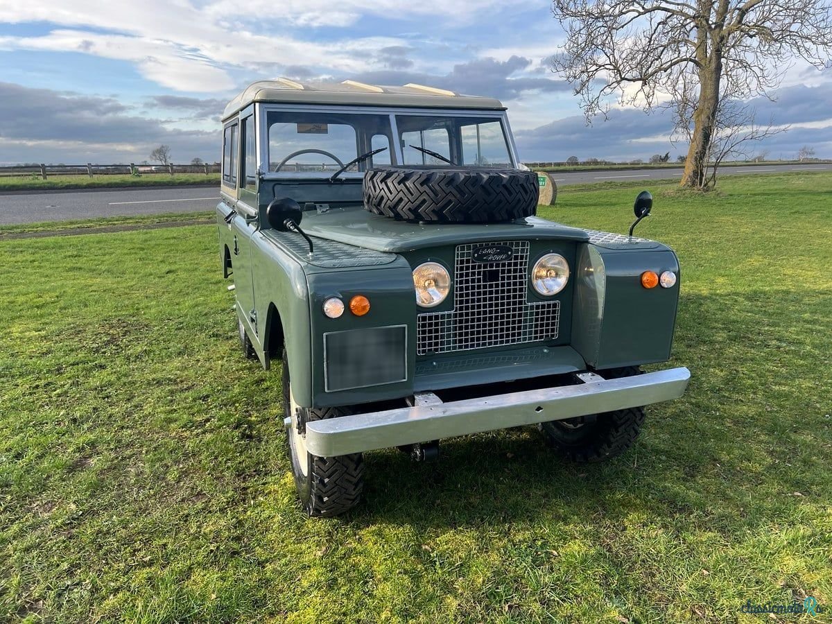 1969' Land Rover Series 2A photo #3