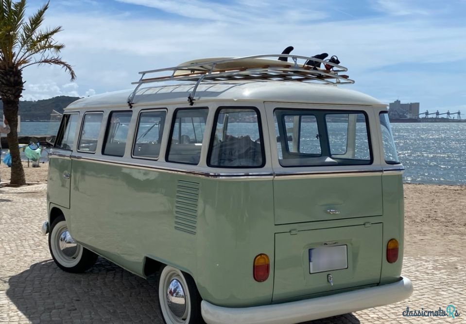 1968' Volkswagen Type 2 photo #2