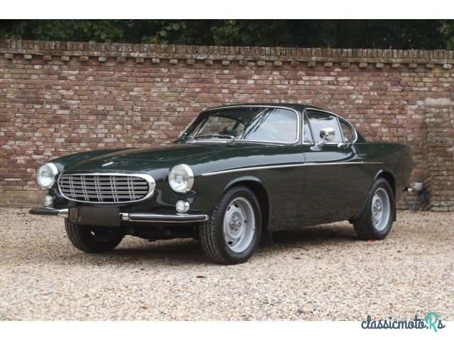1968' Volvo 1800S photo #1
