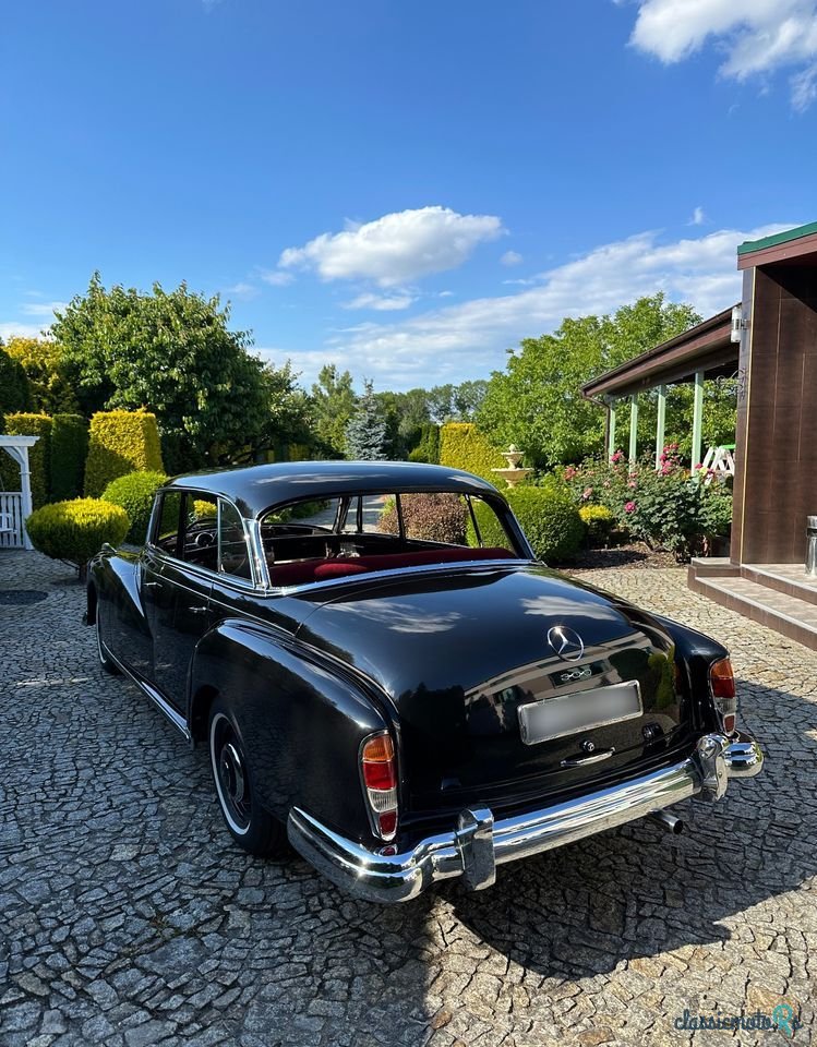 1958' Mercedes-Benz 300D Adenauer photo #3