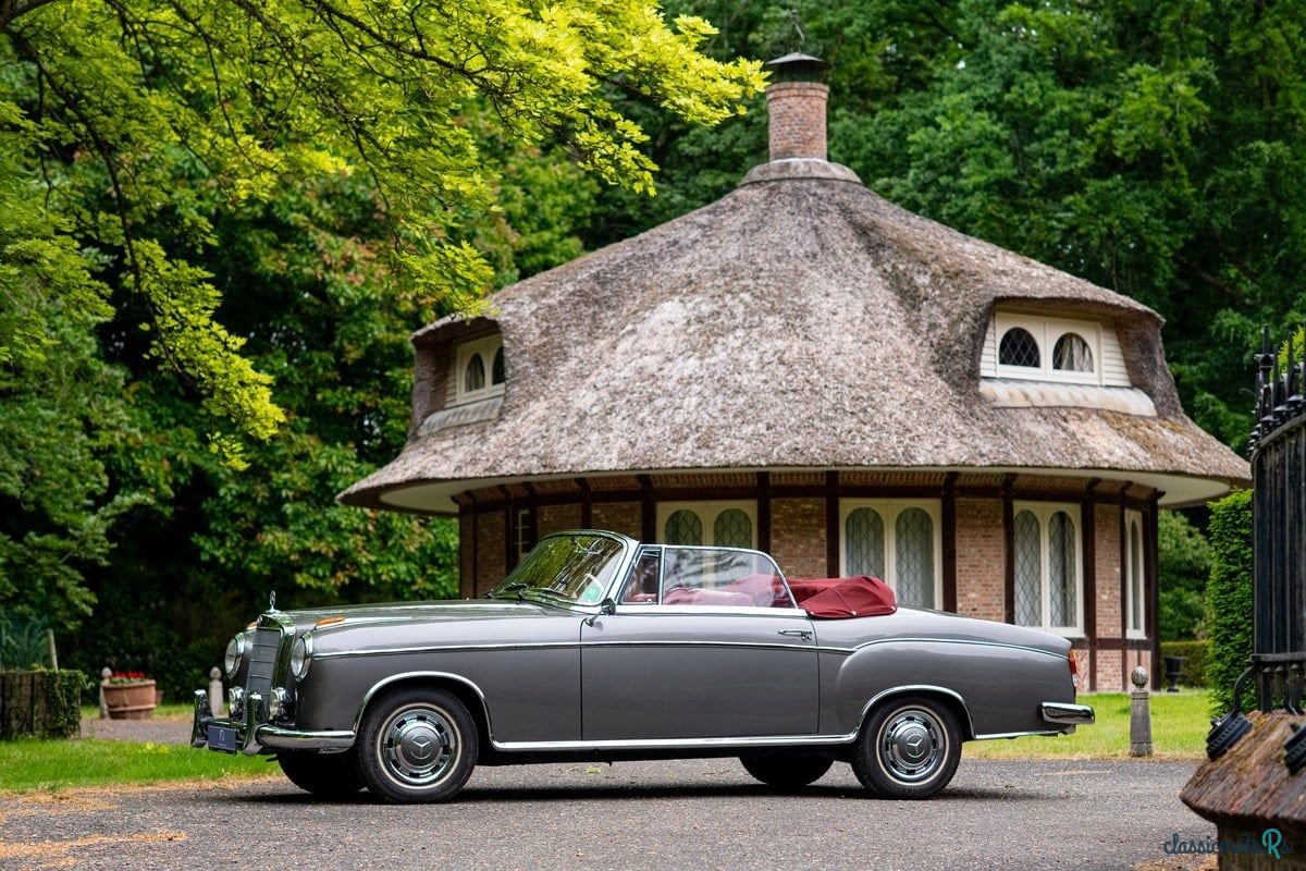 1957' Mercedes-Benz 220 photo #3