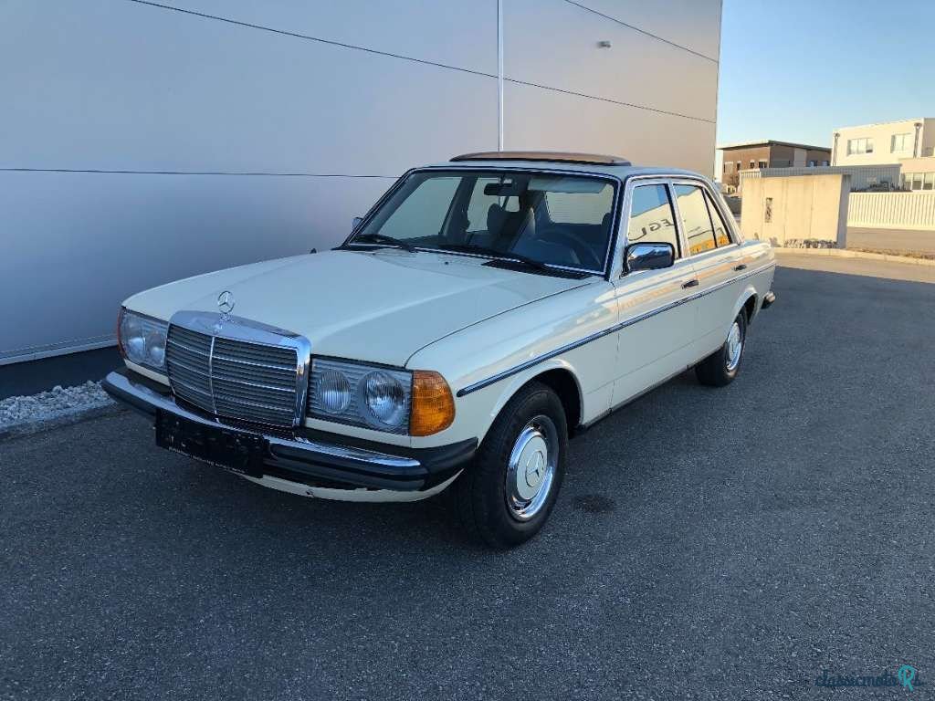 1978' Mercedes-Benz E-Klasse photo #1