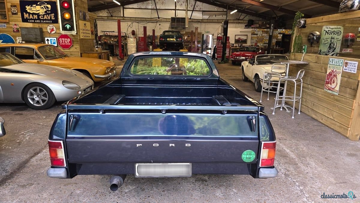 1972' Ford Cortina photo #3